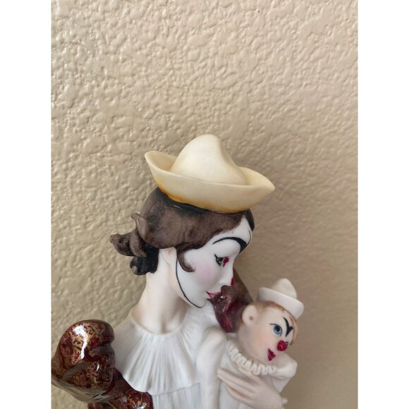 Giuseppe Armani Lady Clown with Puppet 1990s Capodimonte Italy 743C - No Box - Picture 12 of 16